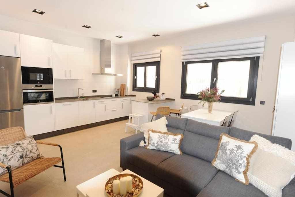 Apartmán Estupendo Piso Nuevo En Playa Victoria Cádiz Exteriér fotografie