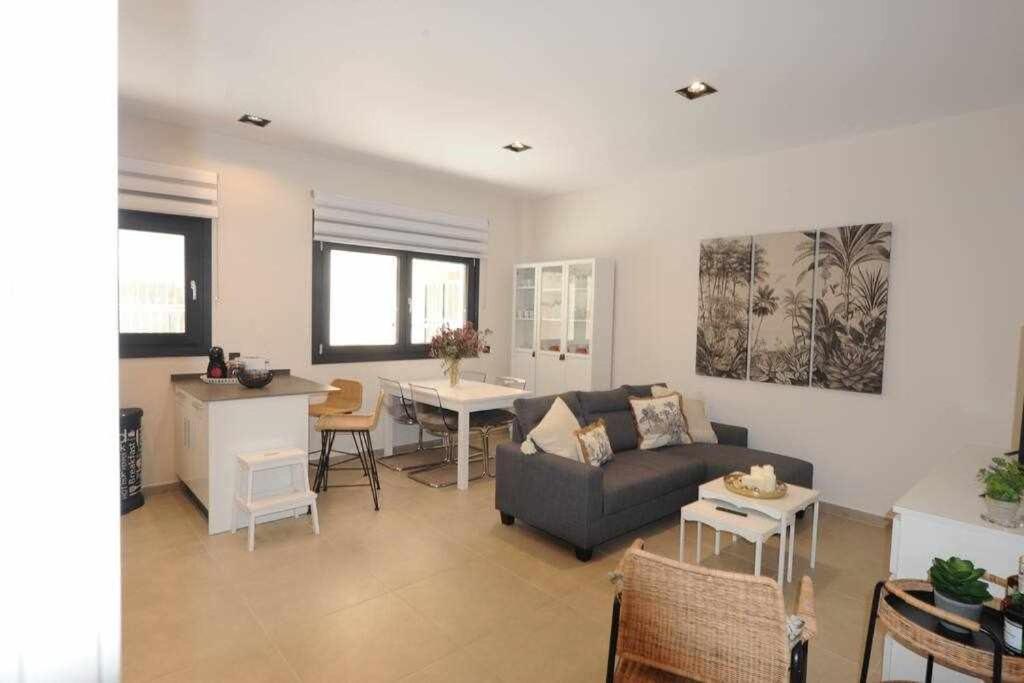 Apartmán Estupendo Piso Nuevo En Playa Victoria Cádiz Exteriér fotografie