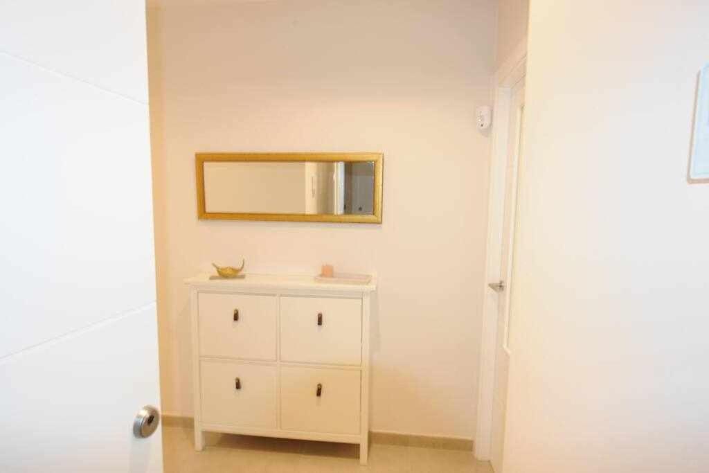 Apartmán Estupendo Piso Nuevo En Playa Victoria Cádiz Exteriér fotografie