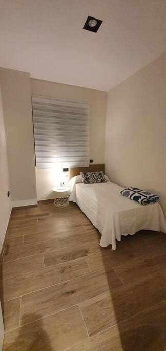 Apartmán Estupendo Piso Nuevo En Playa Victoria Cádiz Exteriér fotografie